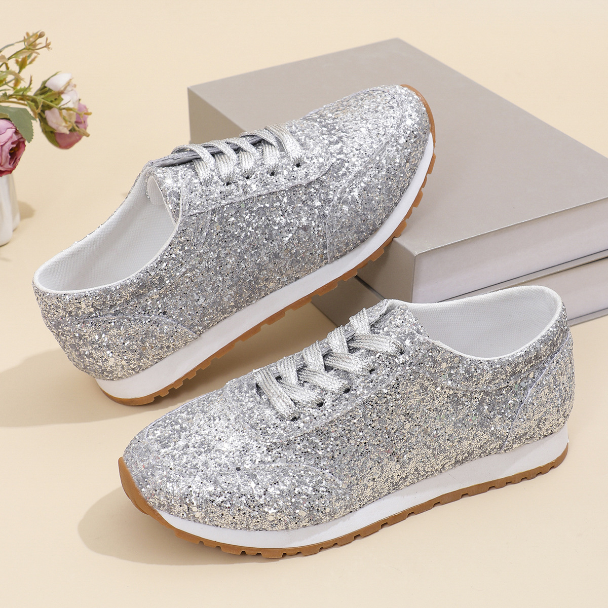 Fashion plus size 36-43 Women's flat Casual Sneakers 2025 New sequined gold silver lace-up outdoor shoes soft soles comfortable