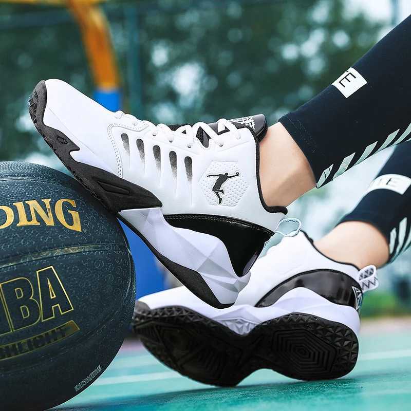 Mens shoes outdoor anti slip basketball shoes comfortable and lightweight sports shoes mens leather casual shoes high-quality tennis shoes M250326