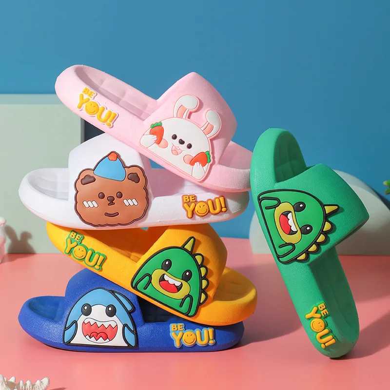 Slipper Childrens slippers with soft sole and anti slip baby boys and girls light and cute cartoon outdoor wear comfortable sandals S25326