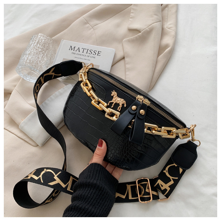 design bag 2025 Korean version trendy and fashionable PU single shoulder bag with chain casual and versatile crossbody bag