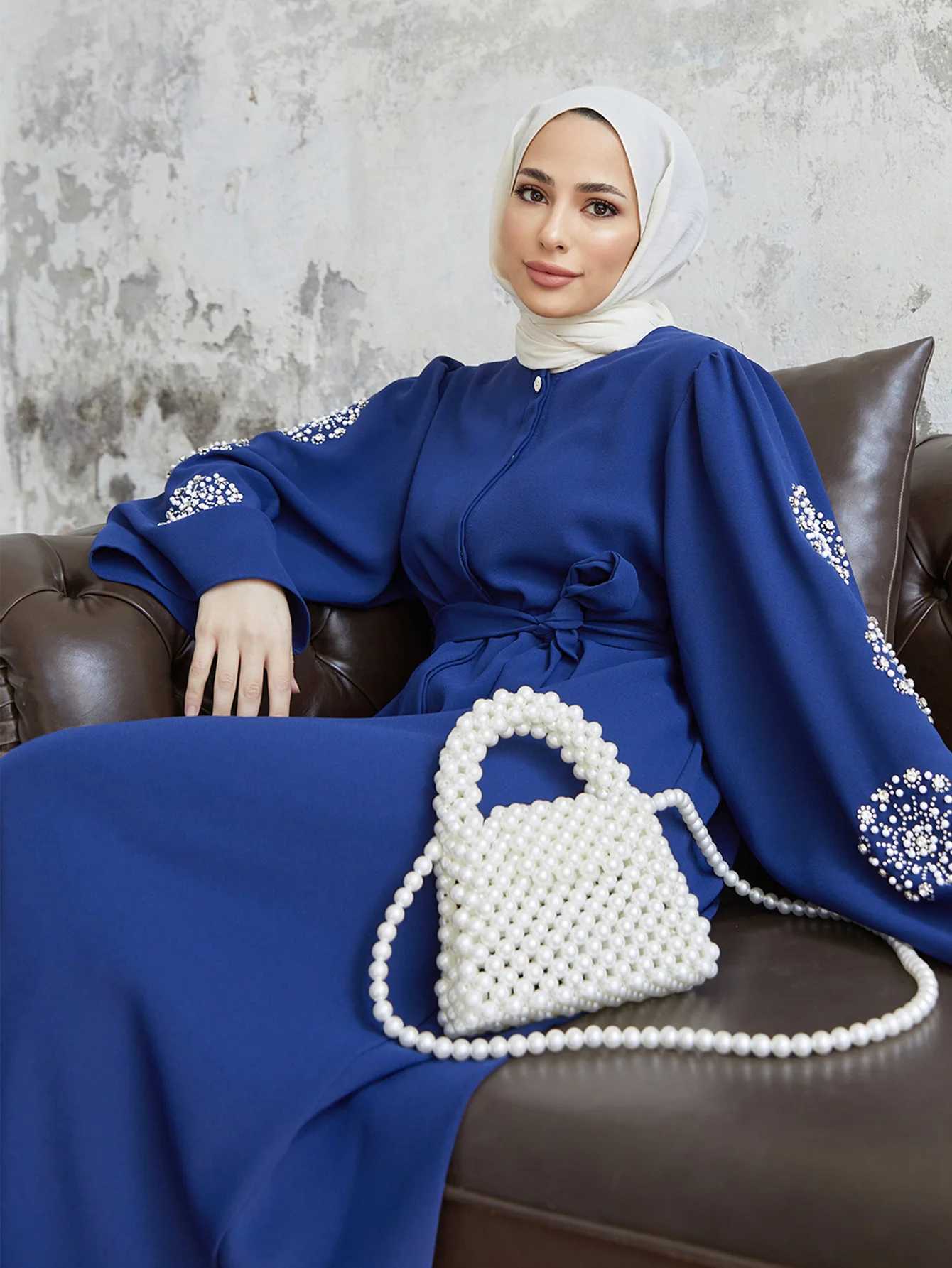 2025 Dubai Women Muslim Abaya Beaded Maxi Dress Turkey Kaftan Modest Eid Ramadan Robe Musulmane Arab Caftan Islamic Clothing Vestido X2505141