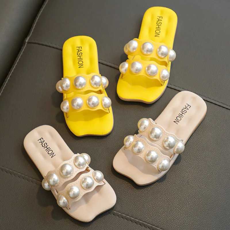 Slipper Girl Summer Slide 2024 New Family Matching Shoes Beach Shoes Childrens Slide Pearl Princess Mom Daughter S25326