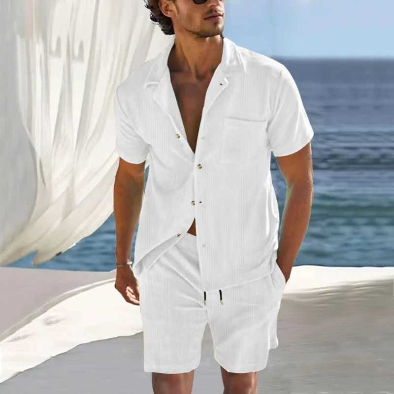 2024 European and American mens new casual comfortable button down collar shirt short sleeved shortsXJ250326