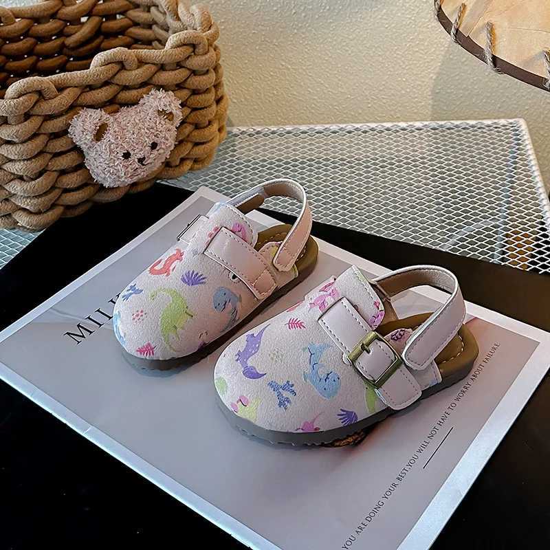 Slipper Summer 2025 girls soft soled indoor and outdoor beach shoes Korean version childrens breathable bib shoes S25326