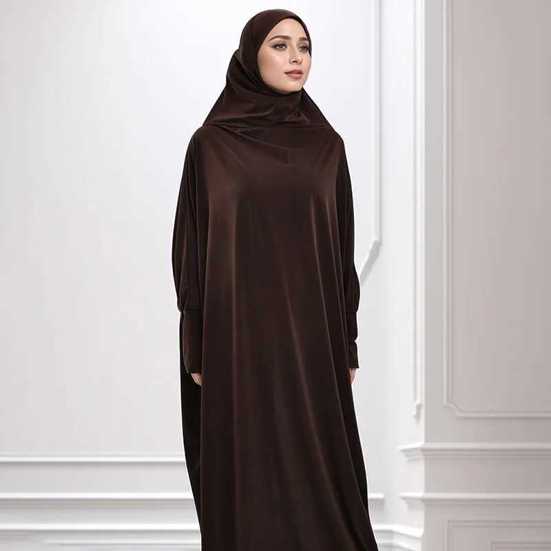 Muslim Abayas with Slve Full Cover Women Solid Color Long Robe Soft Cotton Hemp Robe Islam Ramadan Prayer Clothing Poncho X2505141