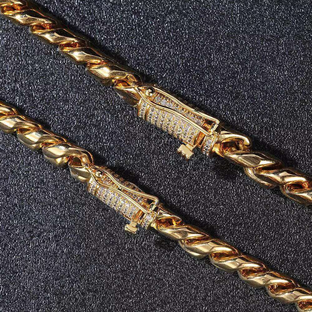 Hip Hop Fashion Jewelry Fine Polished Stainless Steel Chain 18K 12MM Gold Plated Customized Logo Men's Cuban Link Chain Necklace