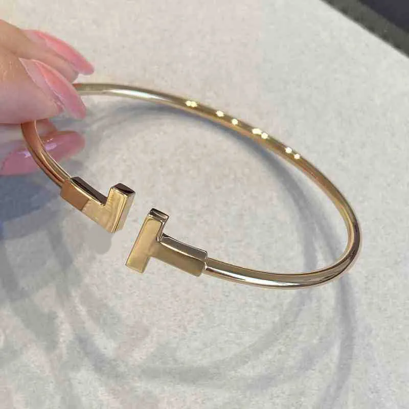 Designer Wedding Bracelet Gold Plated Bracelets for Women With Cubic Zirconia Titanium Steel Luxury Jewelry Girl