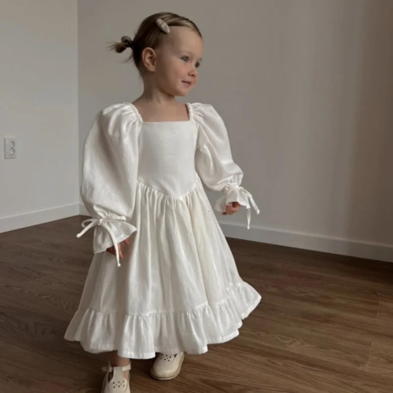 Kids Puff Sleeve White Dress Girls Cotton Linen Lolita Princess Dresses for Birthday Evening Party Clothes 2 4 6 8 Years Old 250326