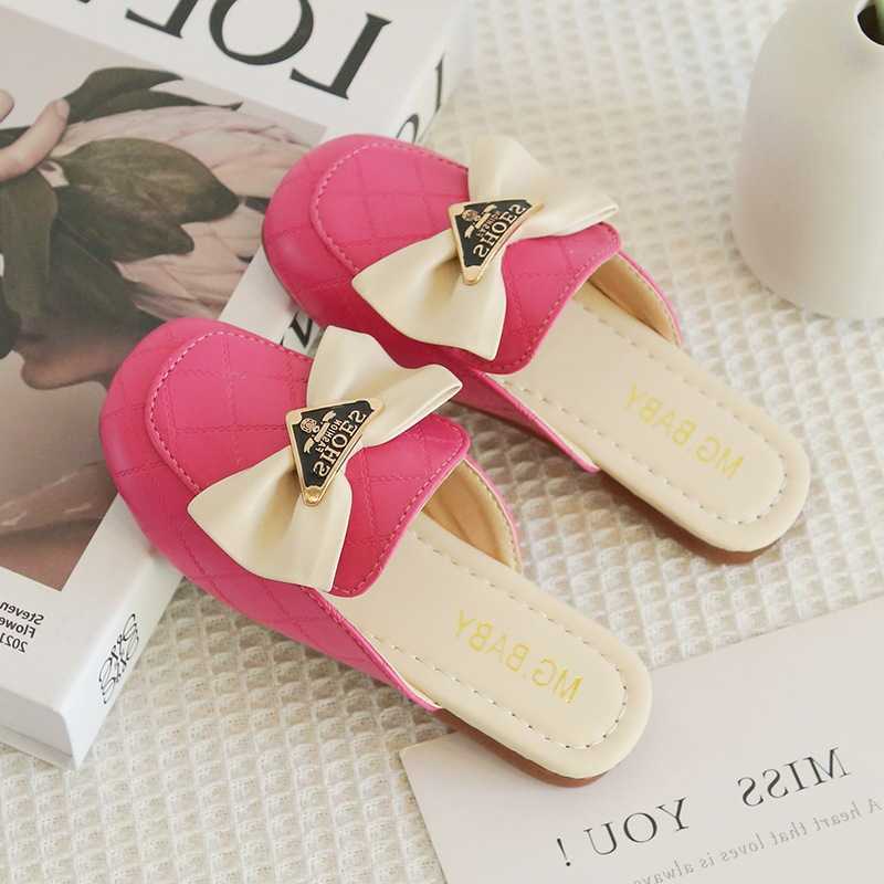 Slipper Girls Baotou slippers 2023 Spring and Autumn new soft soled leather shoes for wearing princess shoes fashionable middleaged childrens beach sh