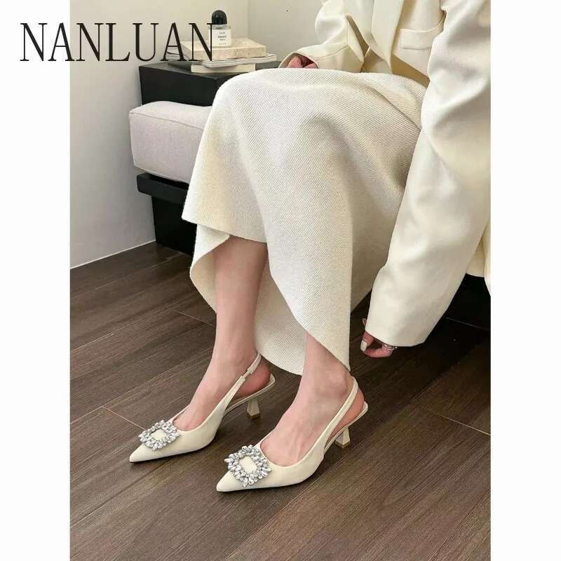 Boutique Autumn High-heeled New High-quality Stiletto Women's Metal Decorative Solid Color Fashion Shoes
