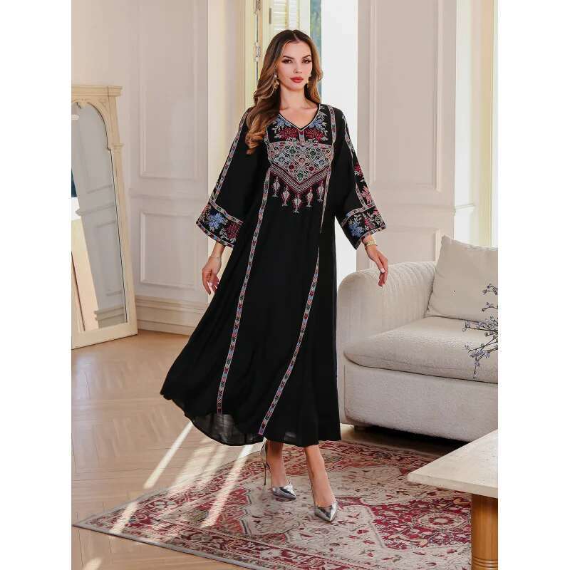 Dongdumaoyi Moslim Elegante Jurk Midden Oosten Dameskleding Abaya Geborduurd Gewaad Dubai W
