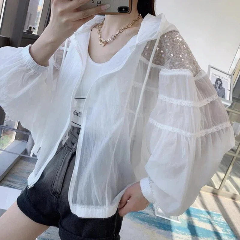 Womens Summer Long sleeved Hoodie with Hollow Splicing sequins Fashionable and Young Style Sunscreen Ventilation Jacket 250326