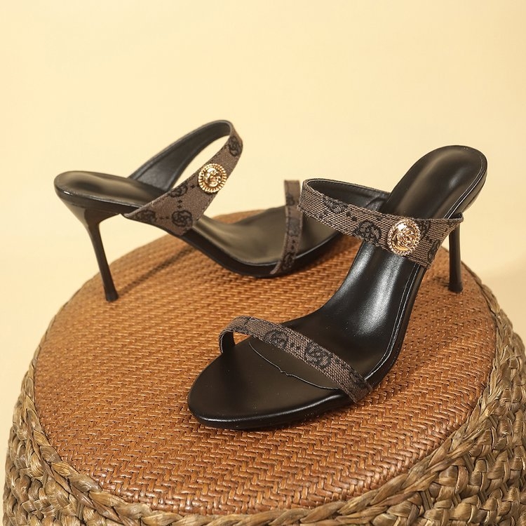 2025 Women's fashion high-heeled slippers summer non slip comfortable sandals women's outdoor sandals
