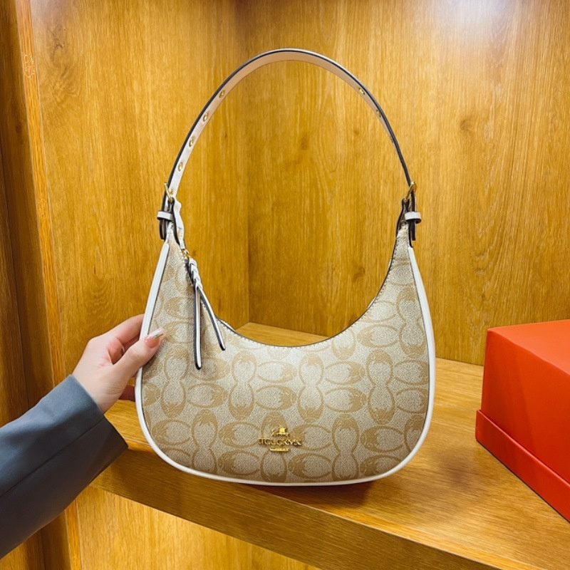 Free shipping 2025 New Designer bag Fashion Fashion print temperament Underarm bag Single shoulder crossbody bag for womens