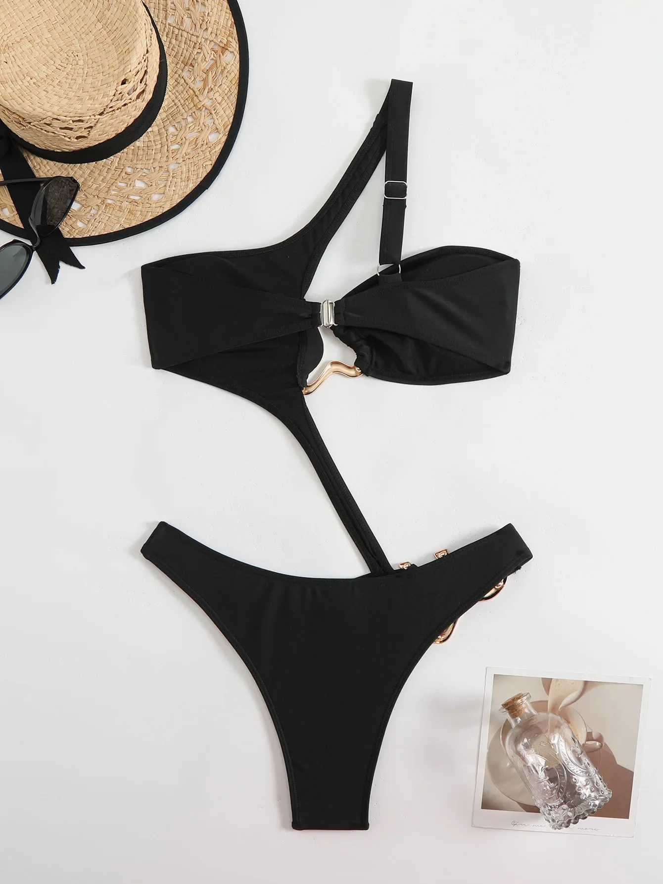 Sexy Black Hollow Out Bikini 2025 Women One Shoulder Metal Designer Backless Thong One Piece Swimsuit Summer Bathing SuitsC250314