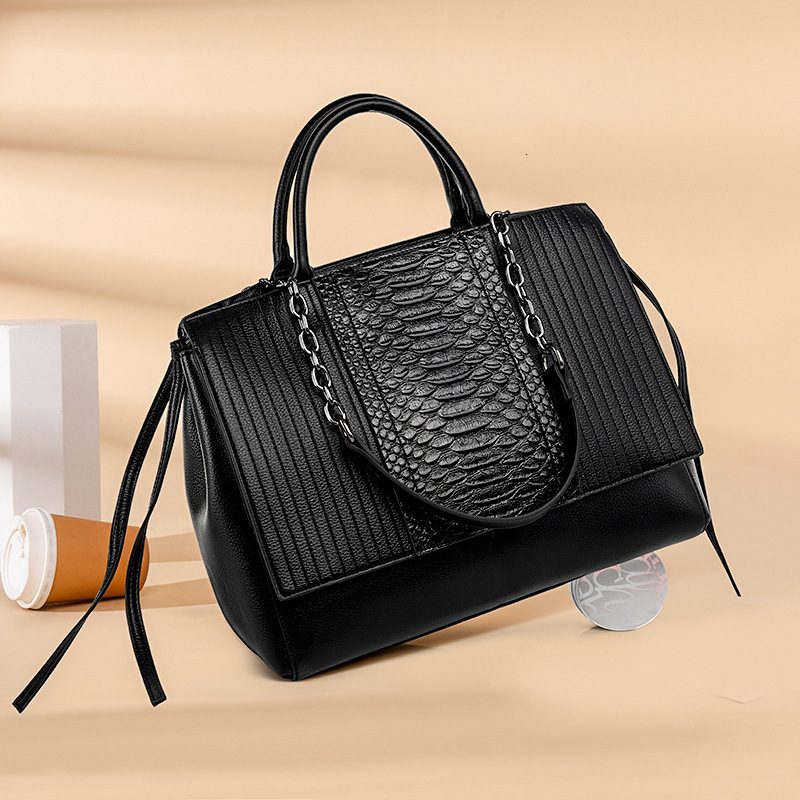 Autumn 2024 New Fashionable Women's Korean Edition Shoulder Bag Premium Light Luxury Handbag