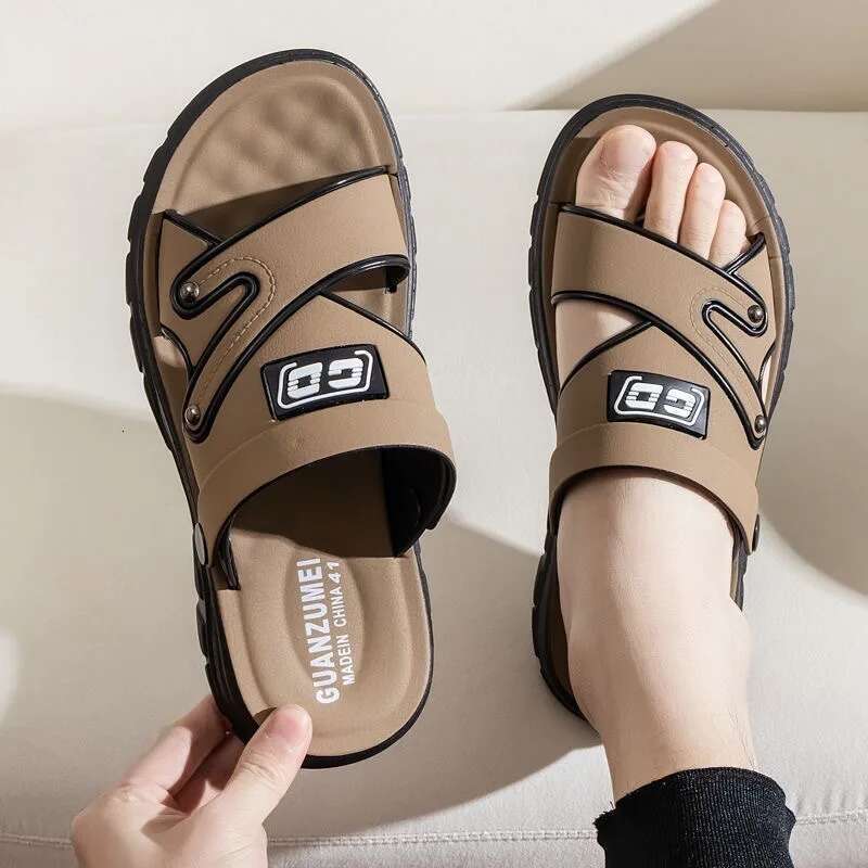 Sandals slip Versatile Beach Shoes New Summer Anti odor Dual purpose Men's Fashion Waterproof Cool Slippers