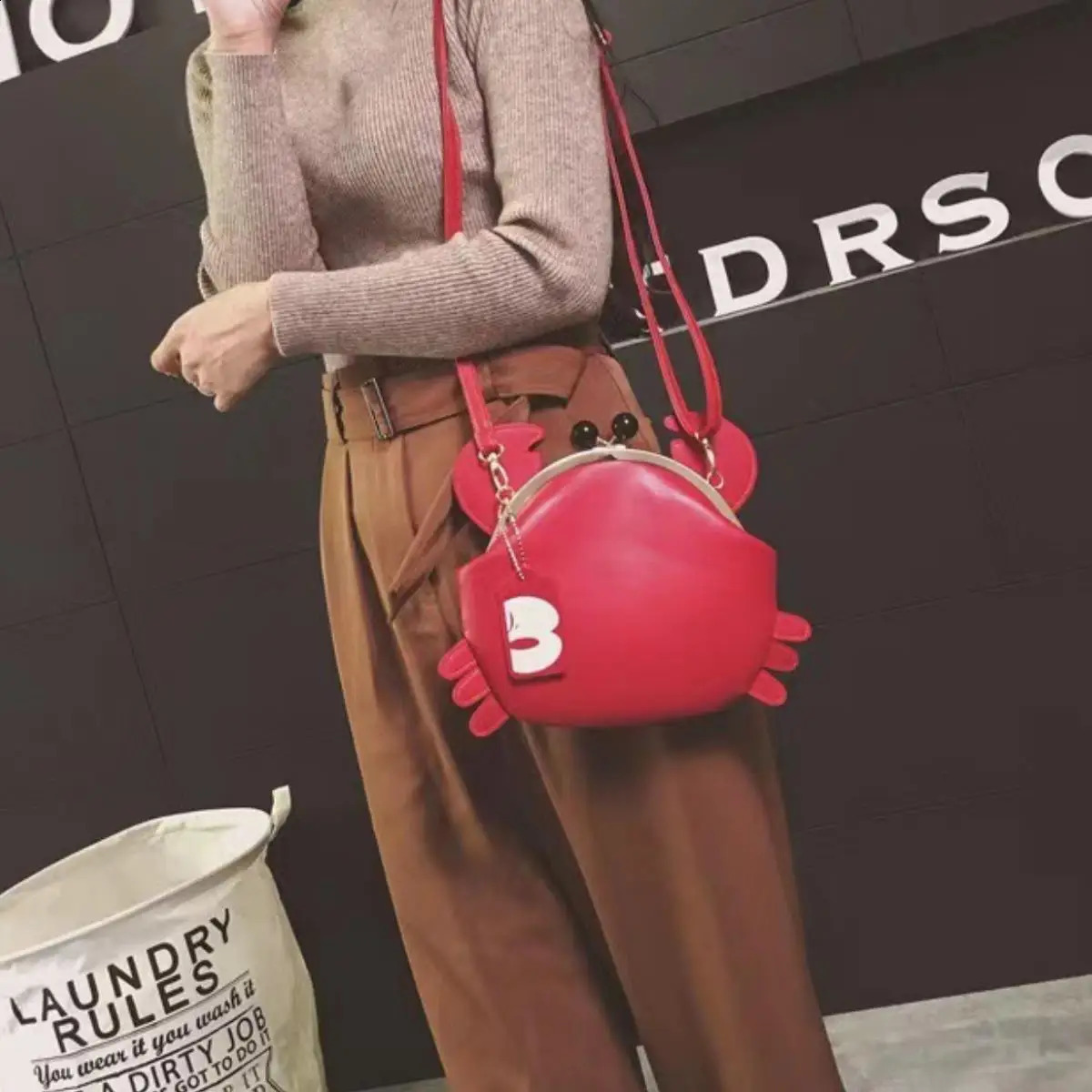 Womens Fashion Cute Crab Bag Funny Animal Crossbody Shoulder Bag 250327