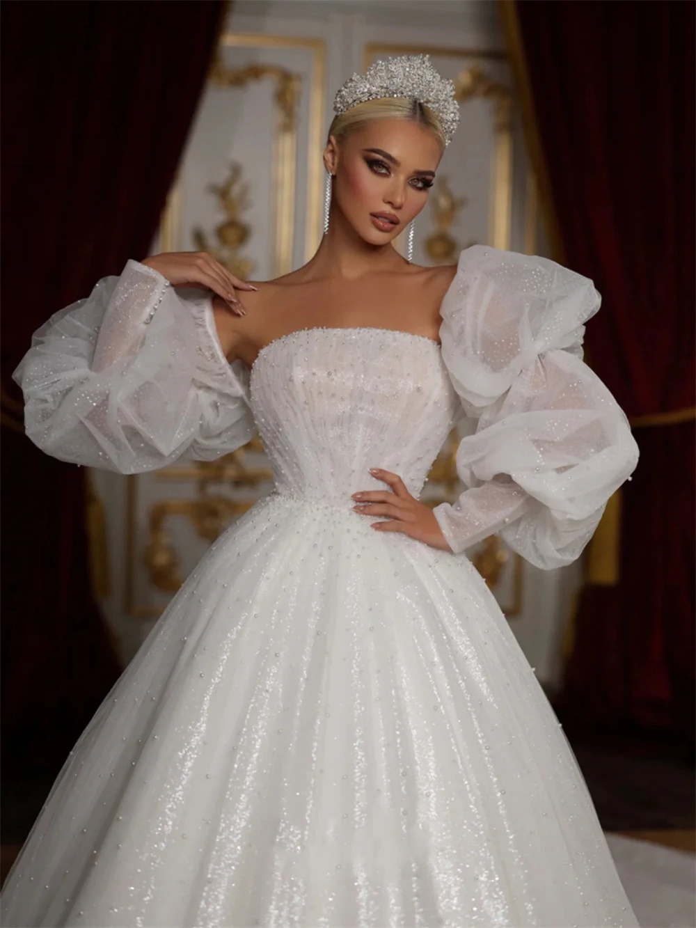 Fashion Women Wedding Dress Strapless Removable Sleeves Bridal Gowns Sequins Pearls Backless Sweep Train Dress Custom Made