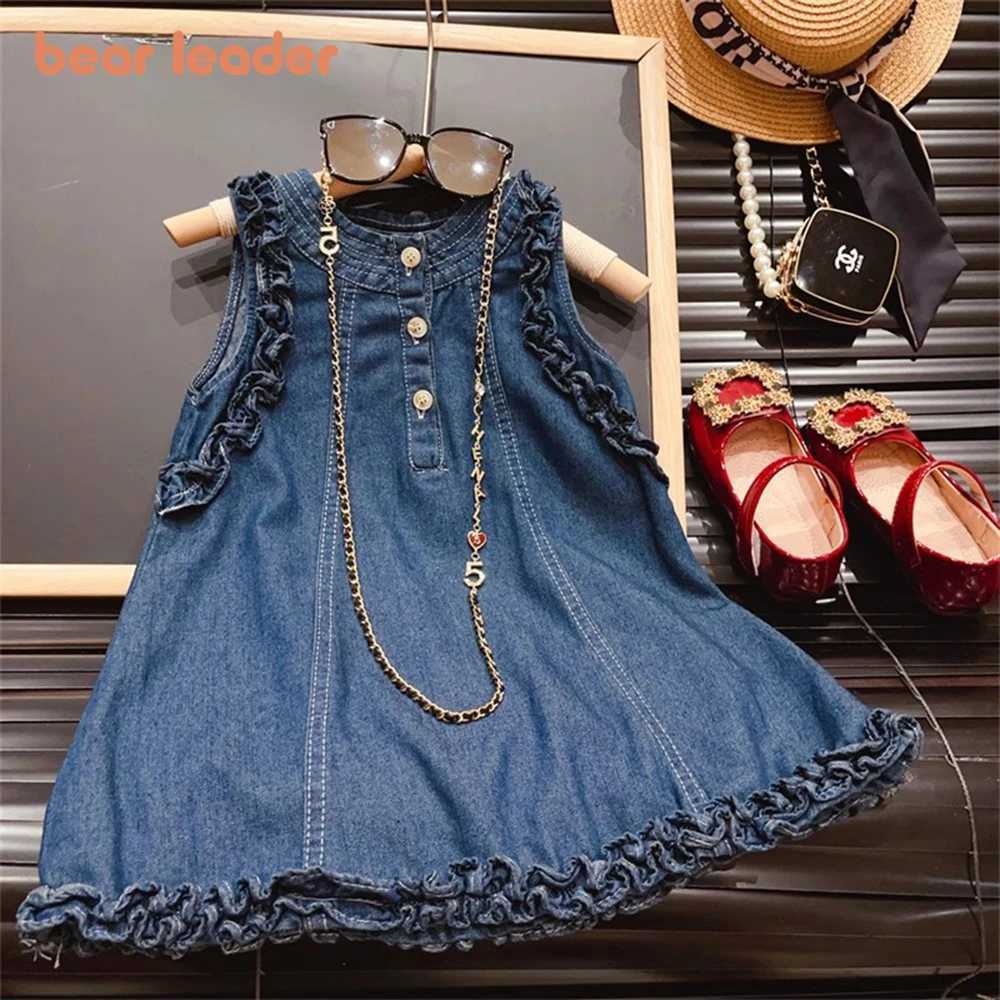 Bear collar summer 2024 new girl fungal edge solid color three button classic denim sleeveless vest W250326