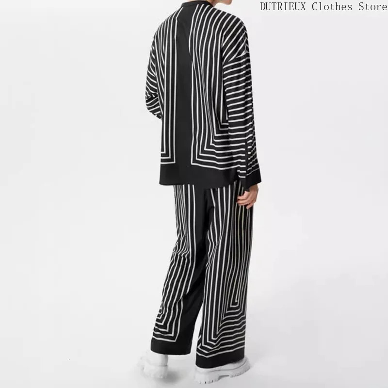 Street Fashion Retro Black Stripe Mens Set AutumnWinter Business Casual Relaxation Comfortable Trouser 250326