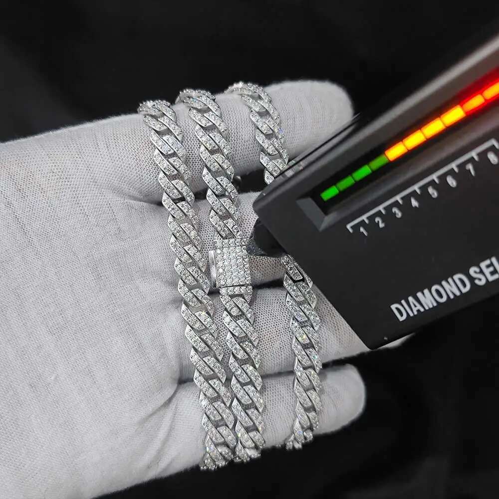 Wholesale Luxury 925 Sterling Silver Jewelry 8mm Custom Necklace Iced Out Cuban Link VVS Moissanite Diamond Cuban Link Chain