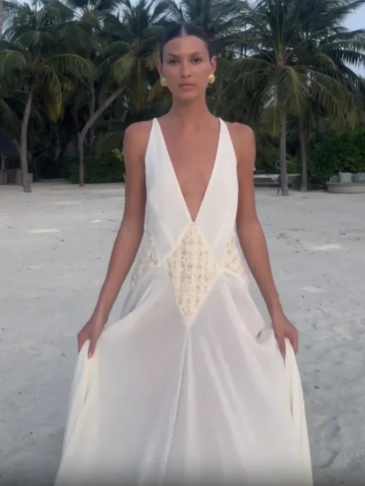 Elegant white Vneck pleated sleeveless long dress for womens fashion off shoulder holiday backless beach 2025 party vest 250324