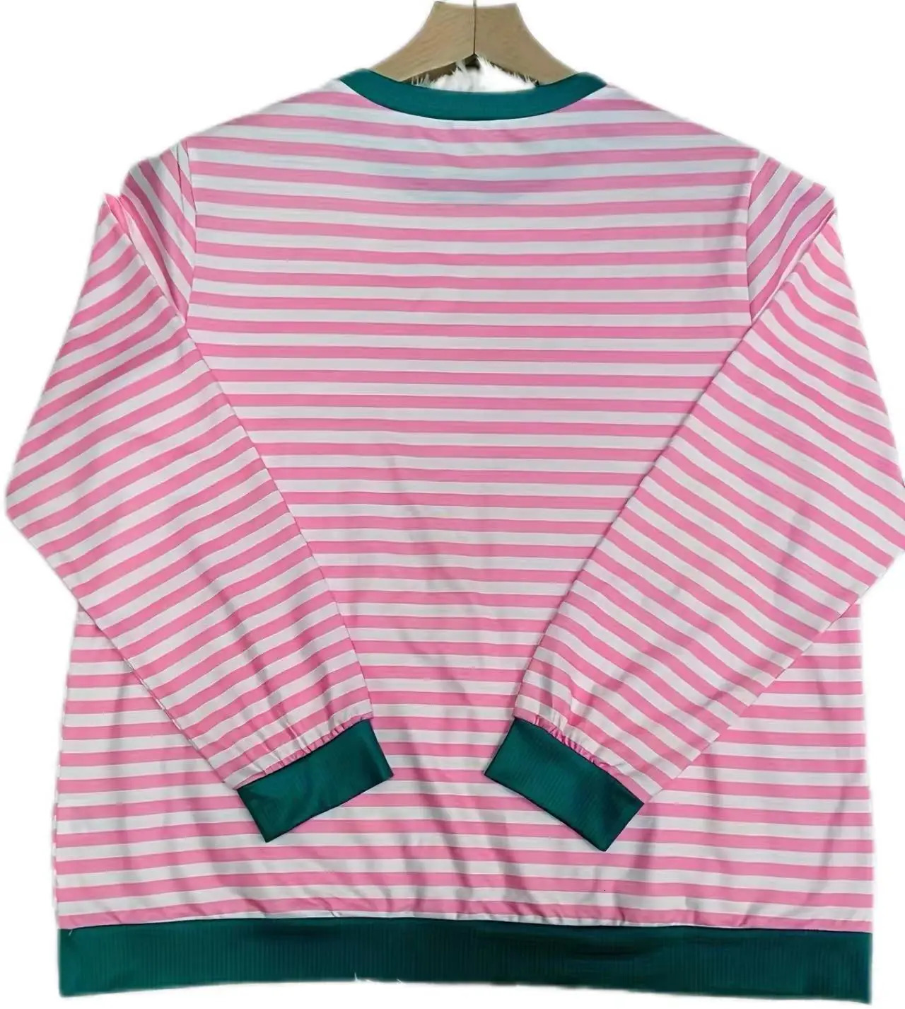 European and American AutumnWinter Round Neck Loose Long Sleeve Hoodie for Women 250326