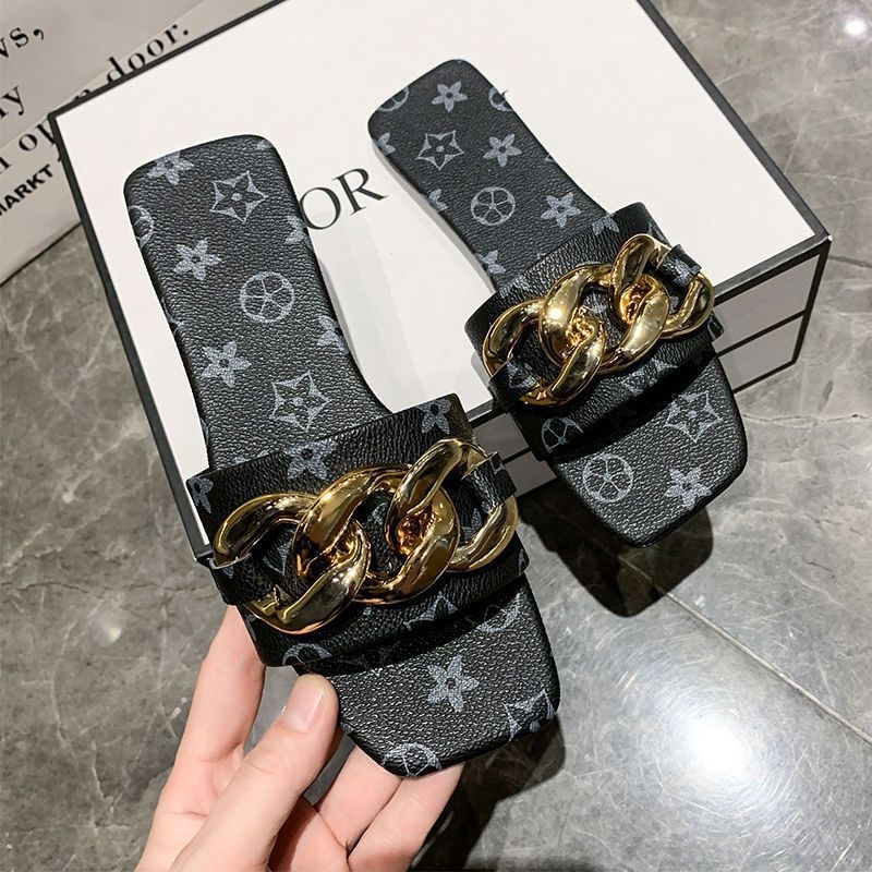 free shipping slippers designers for womens for daily wear 2025 summer hot selling flat bottomed fashionable versatile indoor and outdoor sizes 35-42