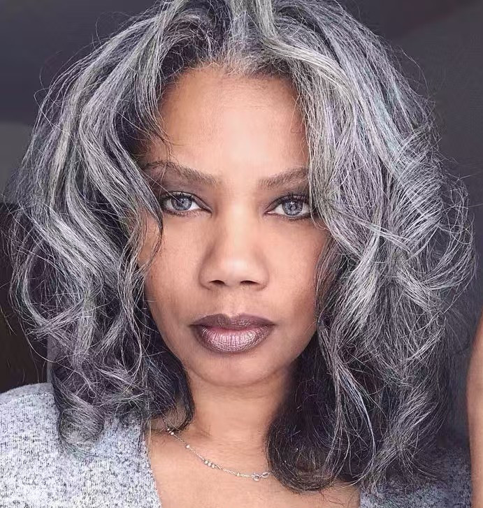 Raw virgin salt&pepper silver gray lace front wigs human hair short ombre lace closure wigs 5X5 hd lace salt pepper grey brazilian hair wavy bob wig 1