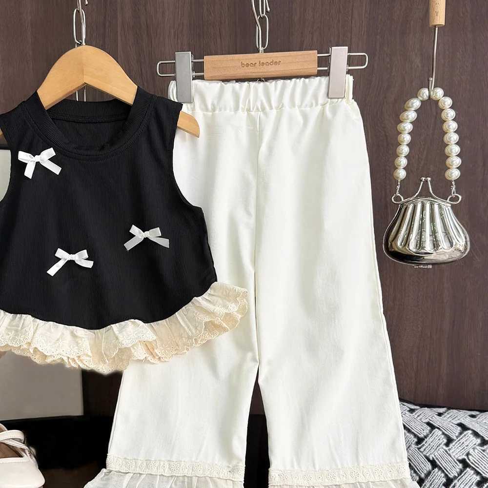 Bear collar Korean casual childrens set with bow decoration black sleeveless vest+pants two-piece set lace patchwork girls clothingT250327