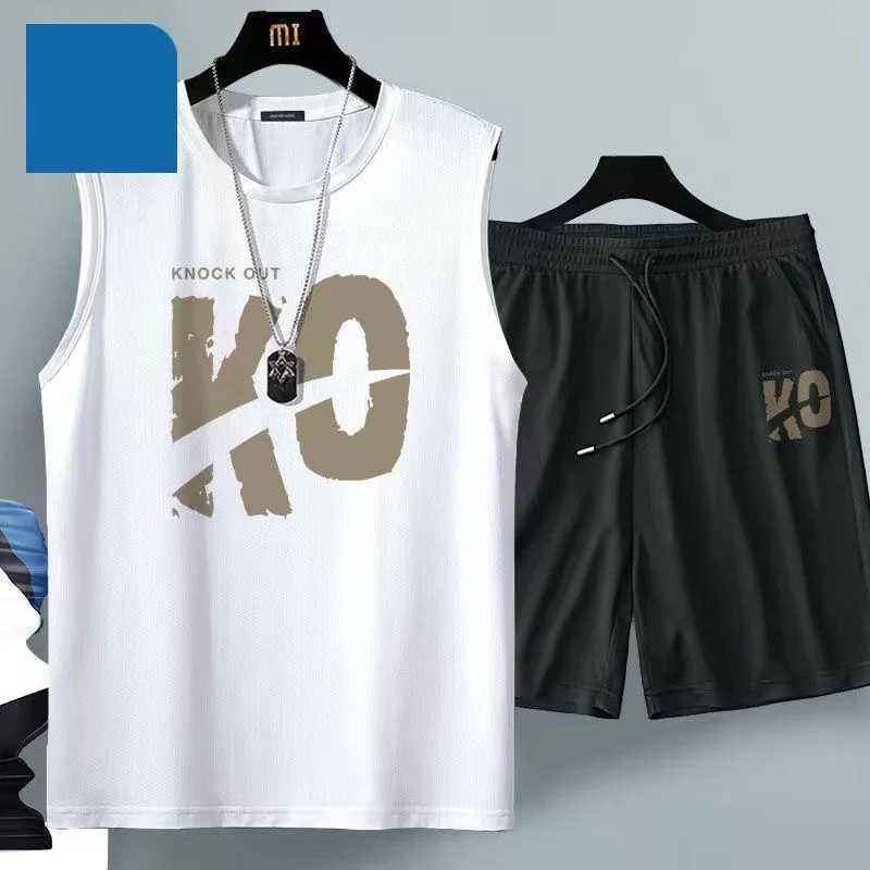 2024 Summer Mens Harajuku Breathable Fashion Sportswear Basketball Set Casual Short sleeved T-shirt+Shorts 2 piecesXJ250326