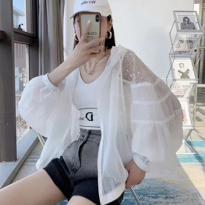 Womens Summer Long sleeved Hoodie with Hollow Splicing sequins Fashionable and Young Style Sunscreen Ventilation Jacket 250326