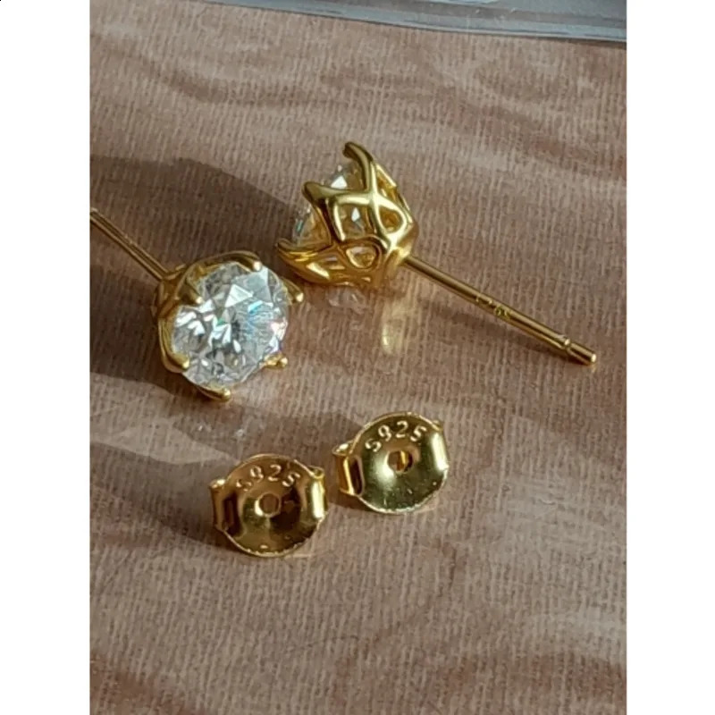 JoyceJelly 1/2/4CT D Color Diamond Stud Earrings S925 Sterling Silver Plated 18K Gold Ear-studs Fine Jewelry 250318