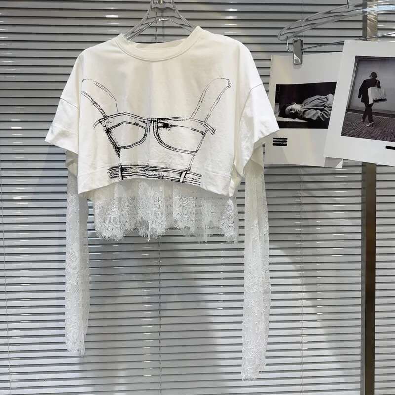Summer New Collection Short Sleeve Hand-Painted Cartoon Top Lace T Shirt Women Two Piece Set Gr060
