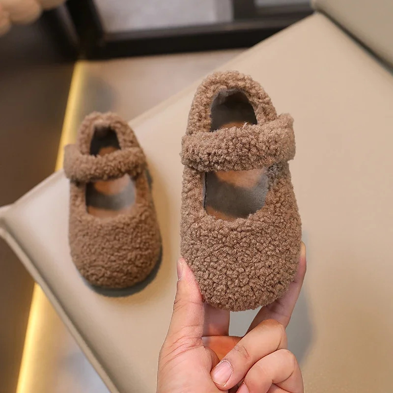 Winter Children Flat Shoes Fur Cover Toe Light Warm Kids Casual Shoe Plush Warm Non-slip Leisure Comfy Boys Girls Shoe 250326