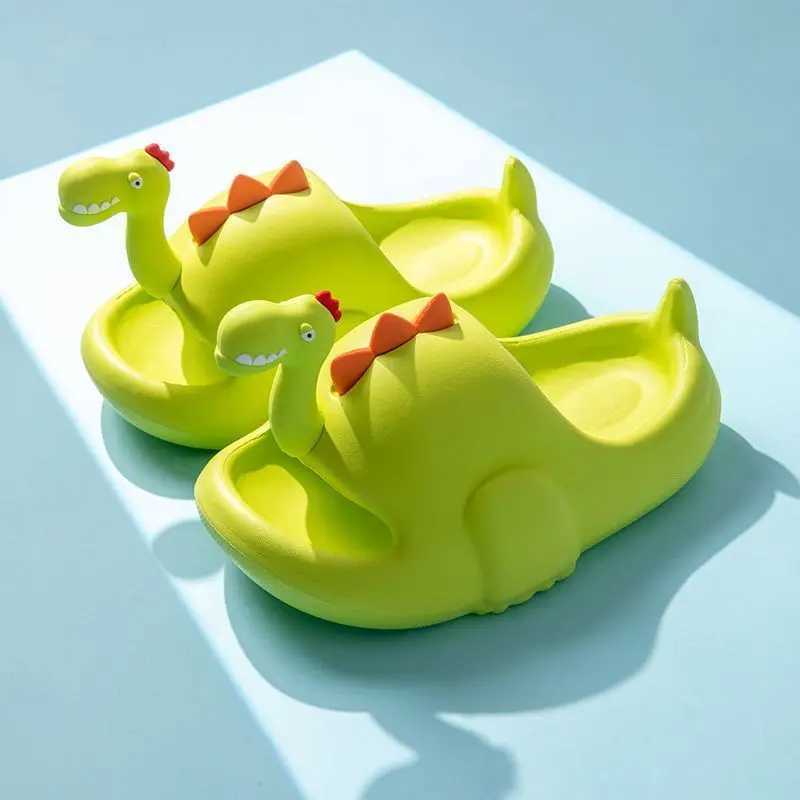 Slipper Summer dinosaur slider for children aged 3-15 boys and girls family shoes summer cartoon bathroom anti slip slider for teenagers family slider