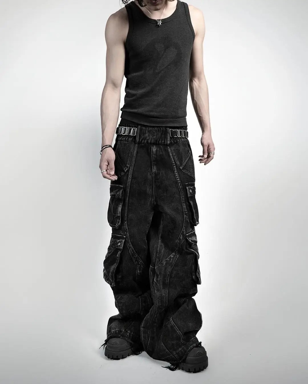 Gothic Retro Y2K Distressed Washed Multi-Pocket Pattern Black Jeans Mens Autumn Loose Street Trend Hip Hop Rap Wide Leg Pants 250317
