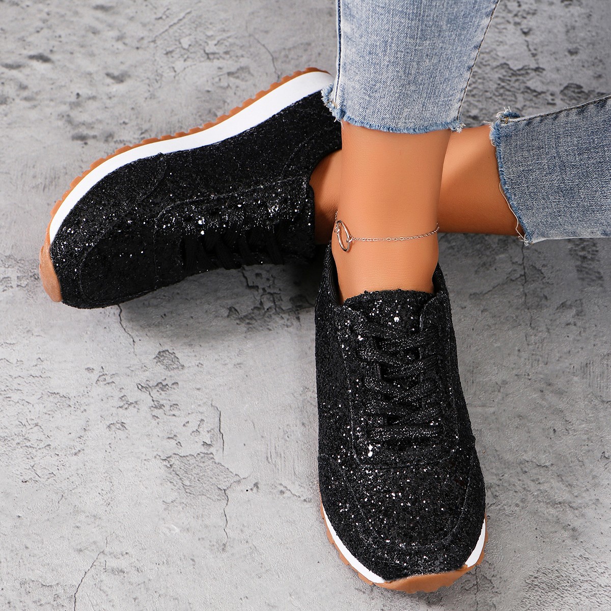 Fashion plus size 36-43 Women's flat Casual Sneakers 2025 New sequined gold silver lace-up outdoor shoes soft soles comfortable Orthopedic Walkin