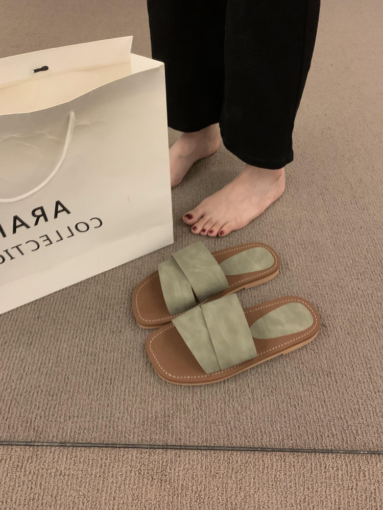 Free shipping 2025 new Slippers designer sandals womans casual ladies sliders Platform slipsole slippers woman outdoor Shoes