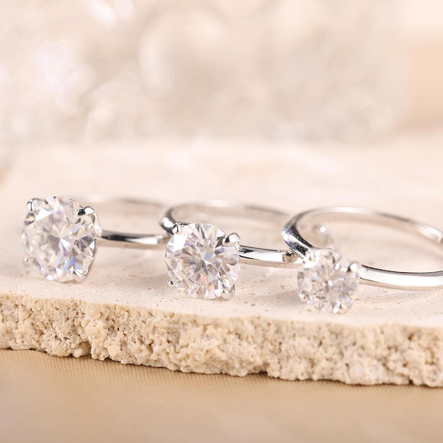 1 CT 2CT Moissanite Enagaement Ring for Women White Gold Plated 925 Sterling Silver Moissanite Rings Promise Rings Wedding Band Rings for Women Size 5