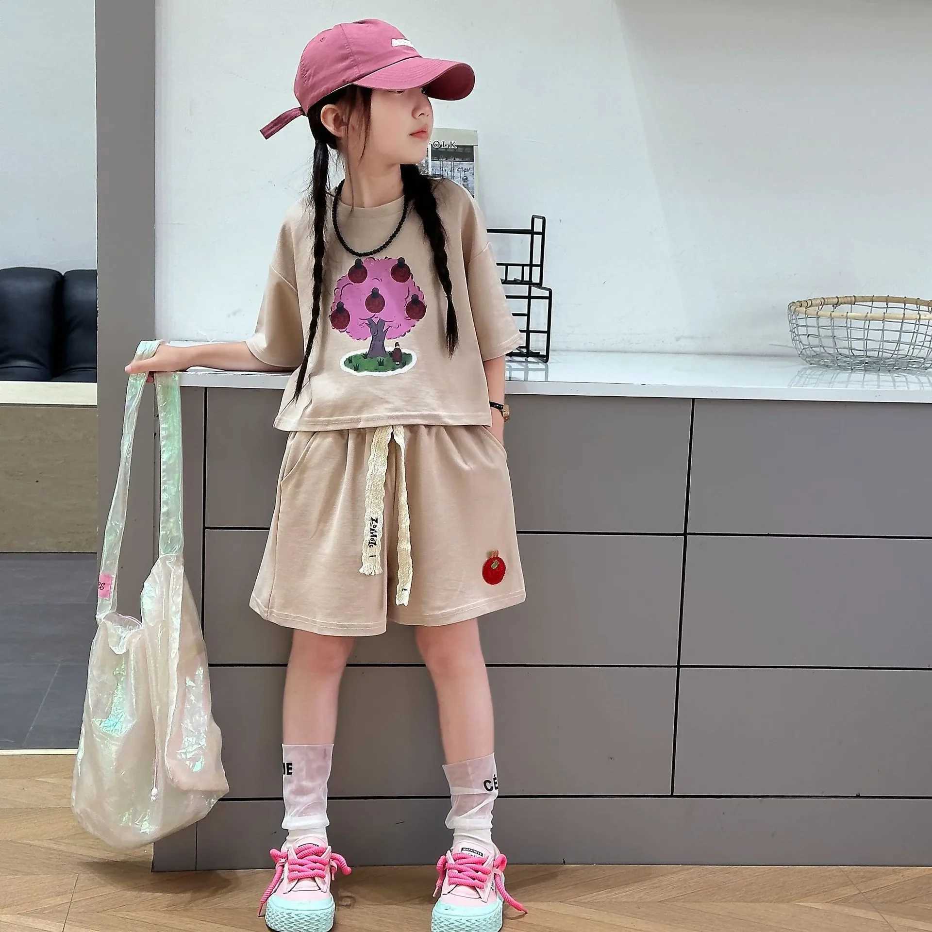 Summer girls clothing set countryside style short sleeved T-shirt and shorts 2-piece set teenage fashion topT250327