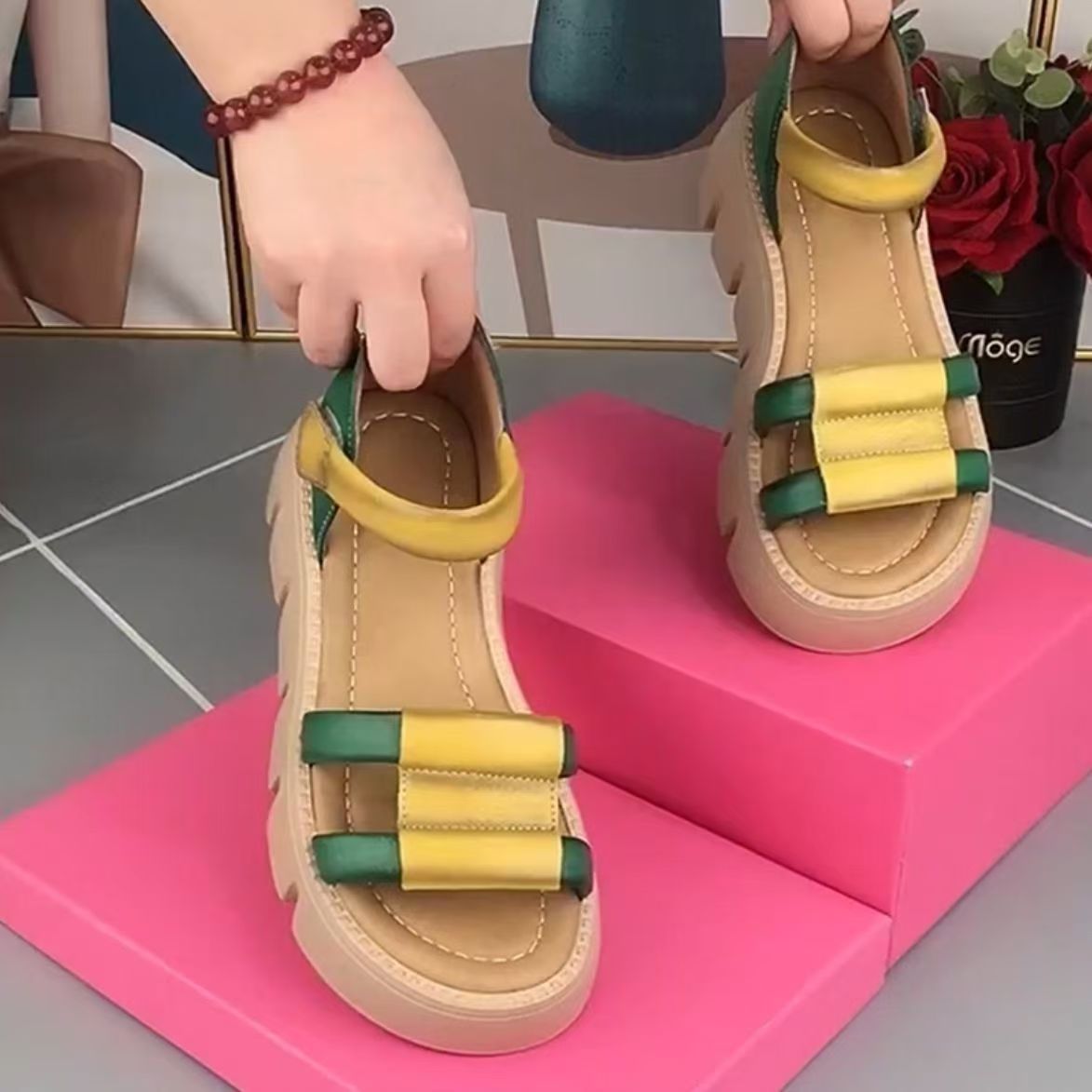 Sponge cake platform sandals summer fashion matching color foot massage outdoor anti-skid deodorant personality cool slippers