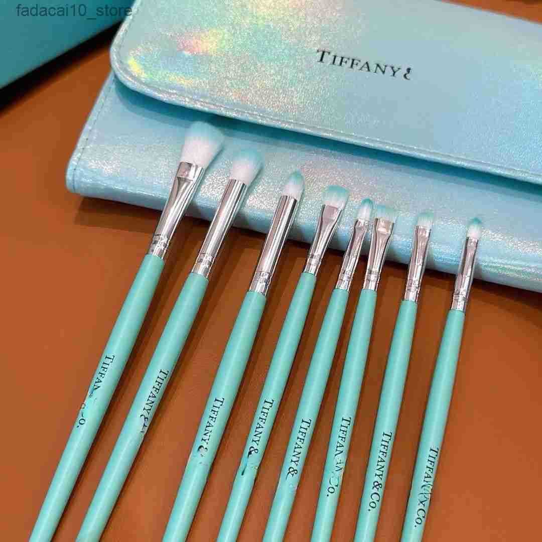 Makeup Brushes Makeup brush concealer super soft hair high-grade portable set no powder no card powder full set of high beauty brushes z250327