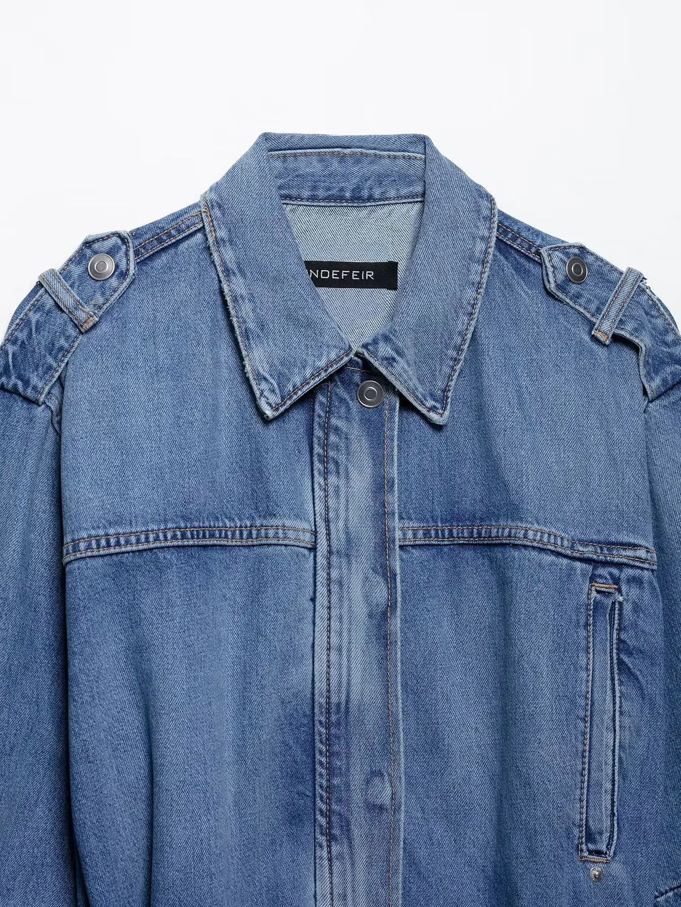 European and American style with a fashionable belt Versatile Spring denim jacket 250326