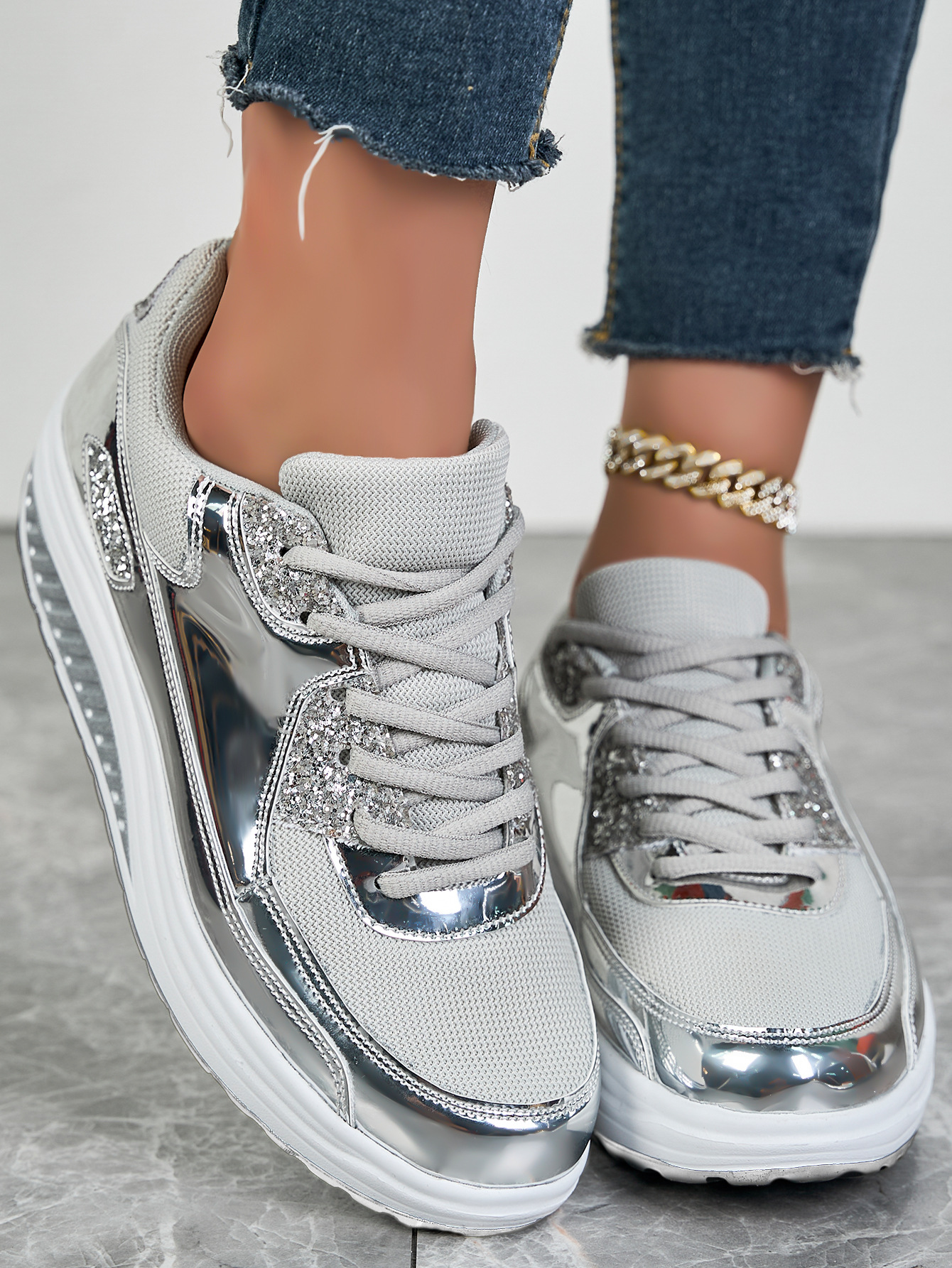 2025 Spring Summer new arrival design Gold bright mesh casual sneakers outdoor plus size women's shoes size 36-42