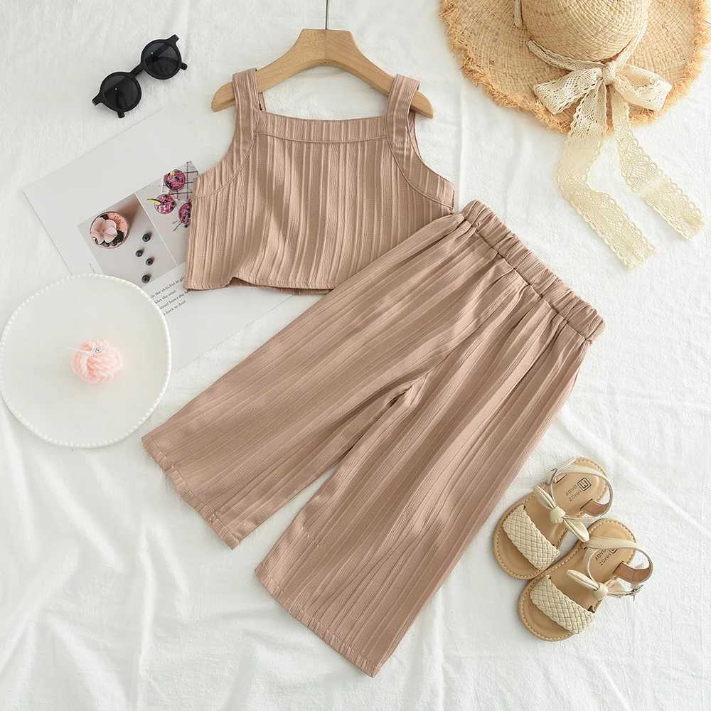 Bear Leader 2024 Summer New Style 3-7 Year Old Girls Pants Set Two Piece Embroidered Shoulder Strap Single Chest Wide Leg PantsT250327