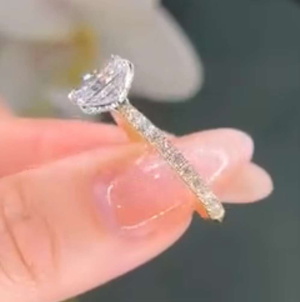 Wedding Jewelry Engagement Ring 10K 14K Soild Gold VVS D Color IGI Certificated 1.7CT Radiant Cut CVD Lab Diamond Ring