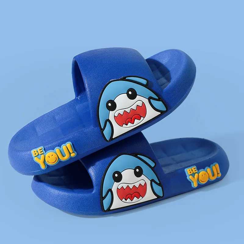 Slipper Childrens slippers with soft sole and anti slip baby boys and girls light and cute cartoon outdoor wear comfortable sandals S25326