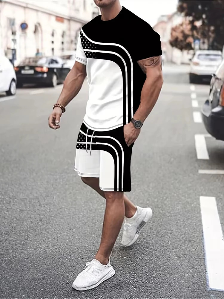 Summer Mens Outdoor Sports Sprint Street Fashion Casual Loose Comfortable Tshirt Thread and Star Printed Clothing 250327